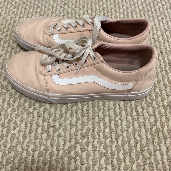 Pink vans - Picture 2 of 3